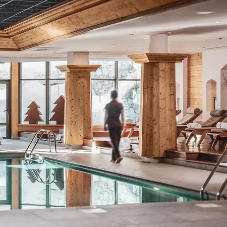 Szálloda Les Barmes De L'ours Val-dʼIsère
