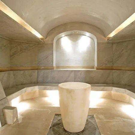 Отель Les Barmes De L'ours Валь-д'Изер