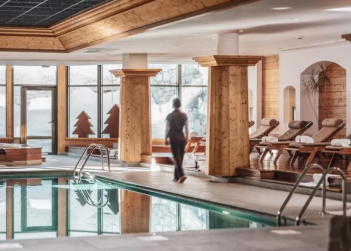 Hotel Les Barmes De L'ours Val-dʼIsère