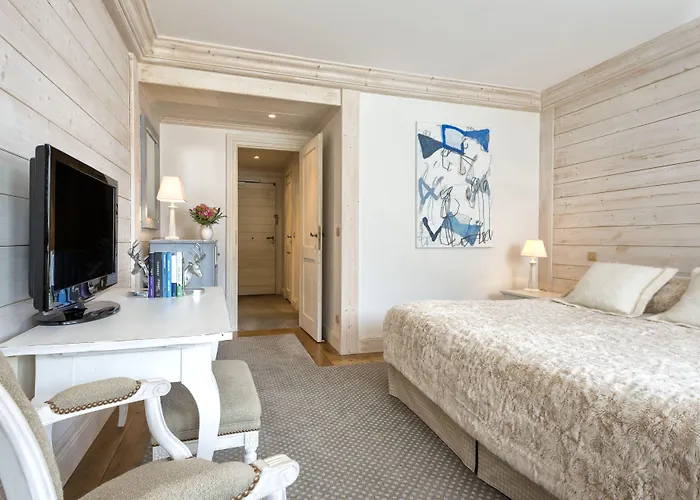 Les Barmes De L'ours Hotel