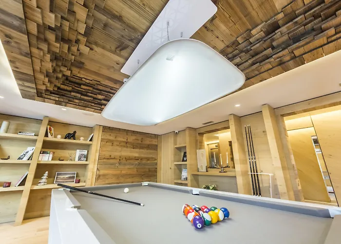 Hotel Les Barmes De L'ours Val-dʼIsère
