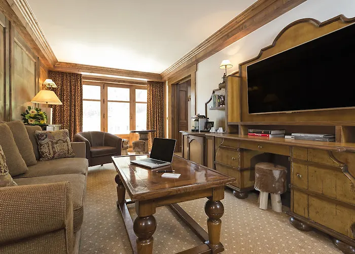 Hotel Les Barmes De L'ours Val-dʼIsère