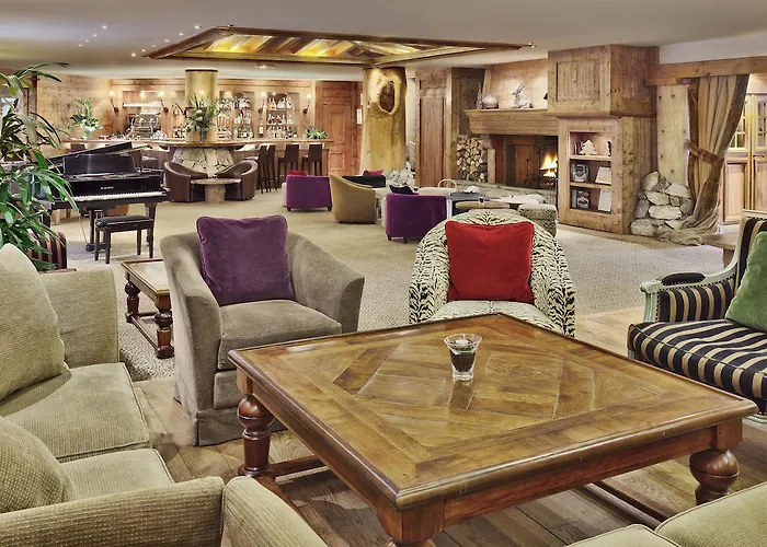 Les Barmes De L'ours Hotel 5*